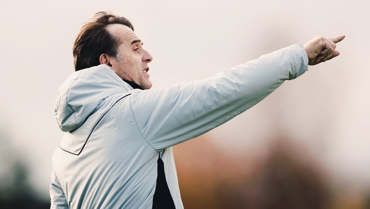 Lopetegui gana jugando como nunca hizo en el Sevilla