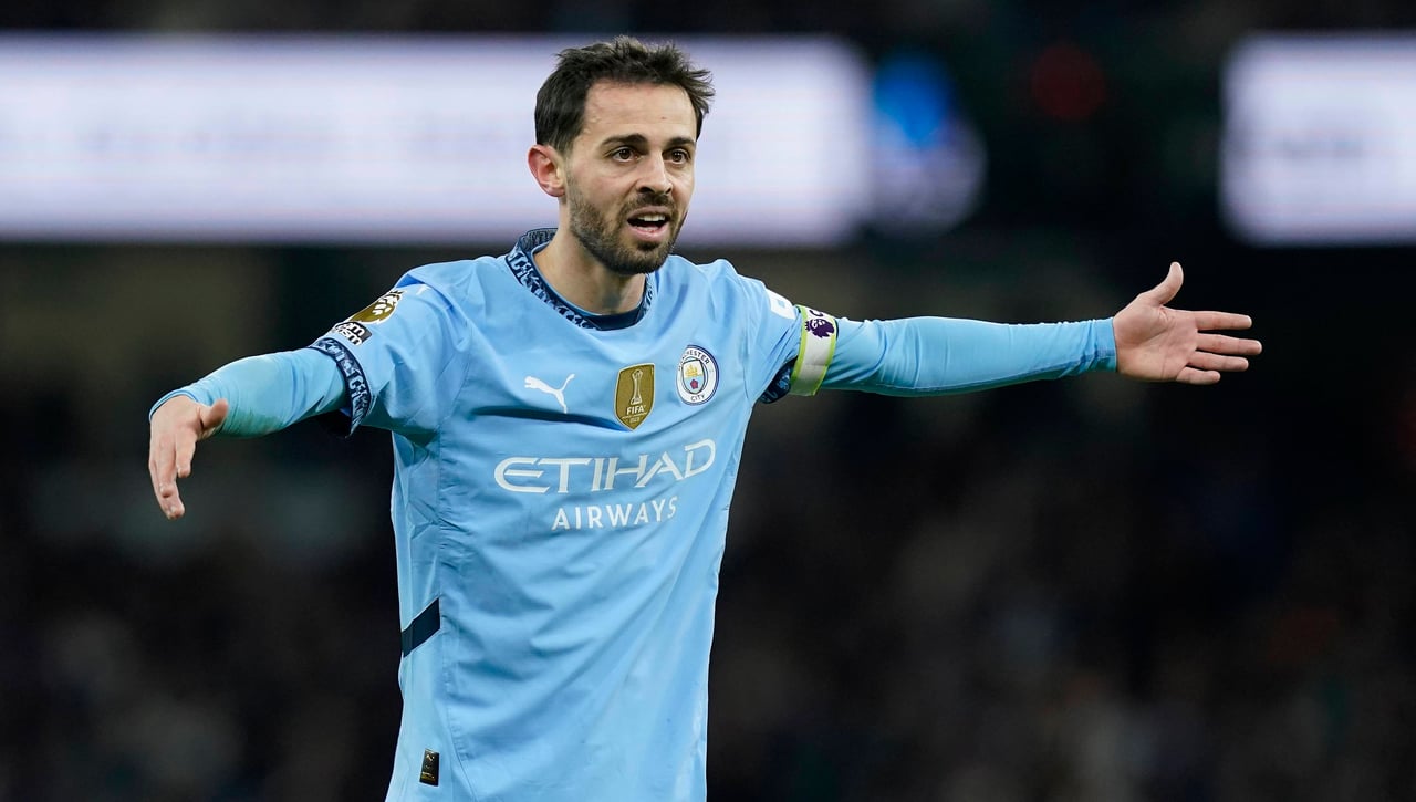 Bernardo Silva considera regresar al Benfica ante la renovación del Manchester City.