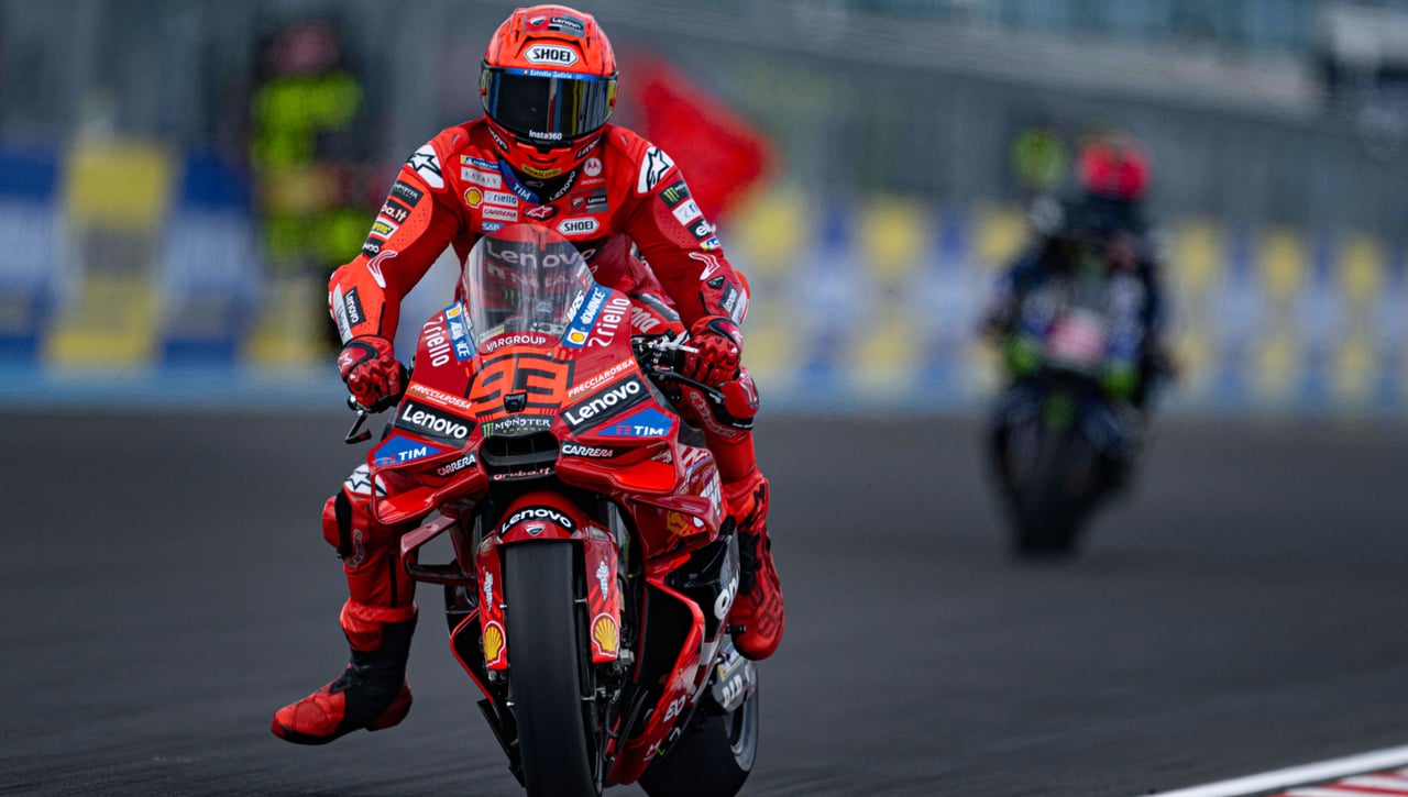 Marc Márquez pide ya la corona en Hungría