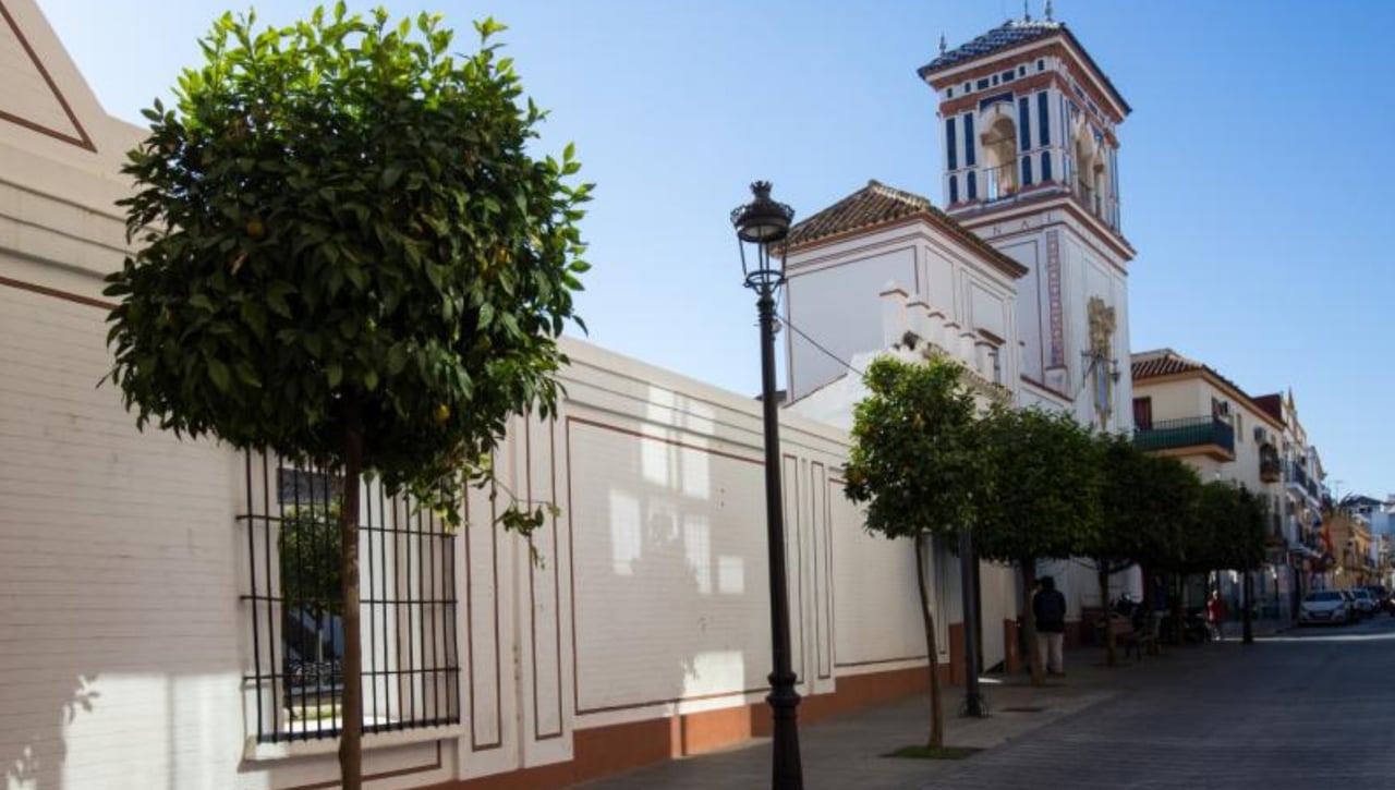 El mejor pueblo para vivir en Sevilla, según ChatGPT: el más rico, conocido por su limpieza y calidad de vida