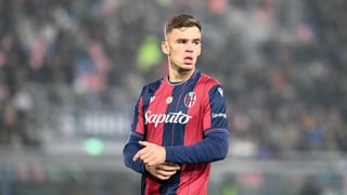 El Valencia llama a la puerta de otro delantero por si no se desbloquea Umar Sadiq