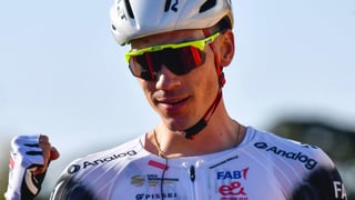 Las protestas contra Juan Ayuso ya tienen contestación