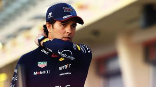 Checo Pérez confirma y asume lo de Fernando Alonso y Red Bull