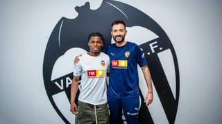 La dura decisión de Corberán con Ramazani y el contrato que alivia al Valencia