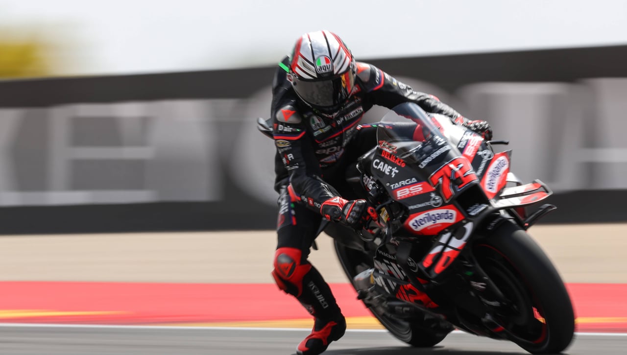 Aprilia da la sorpresa en Italia y lanza un aviso a Jorge Martín