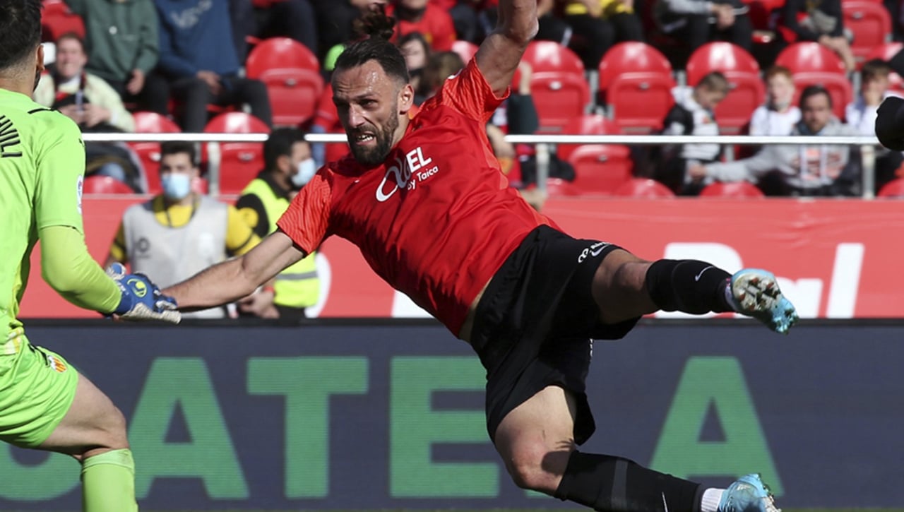 Amor eterno de Muriqui al Mallorca, pero...