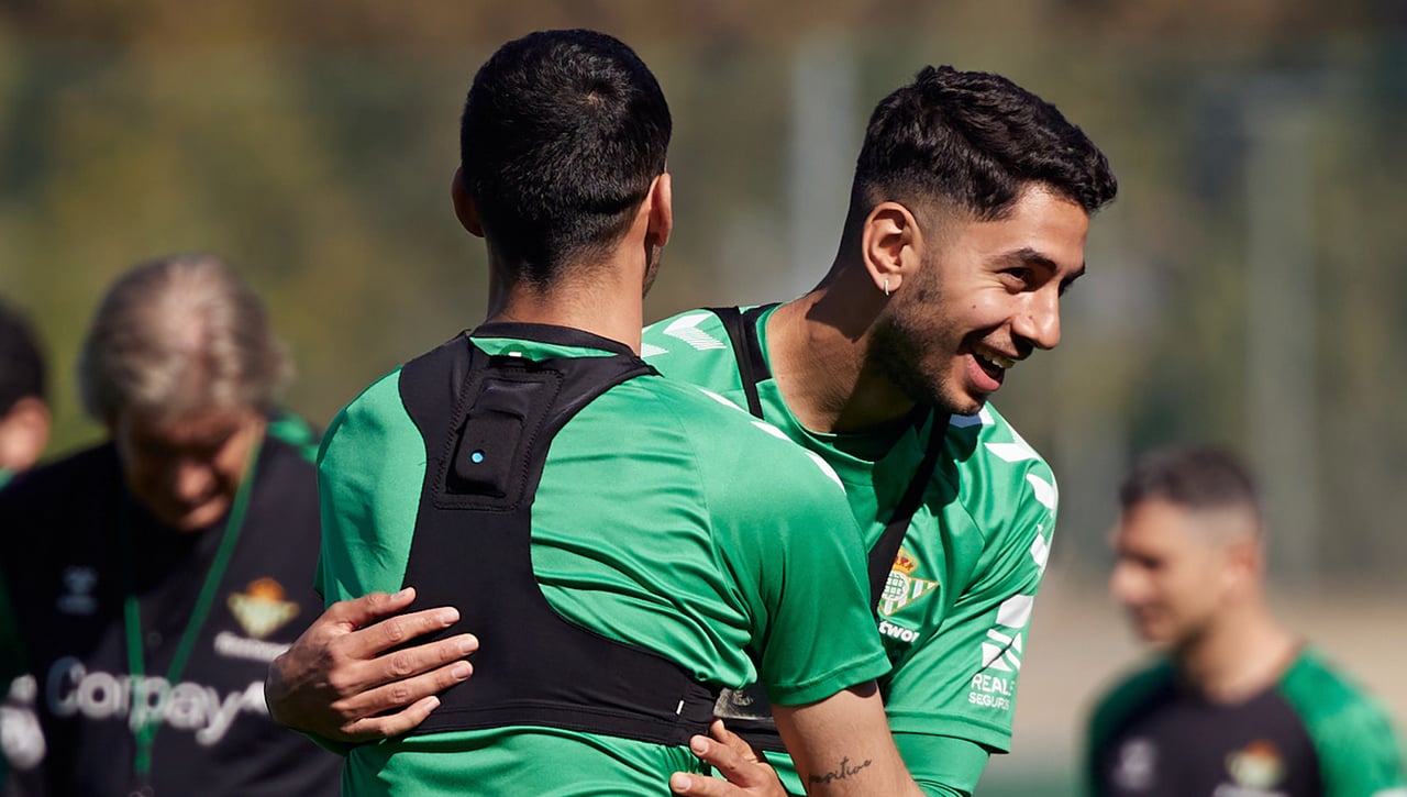 Los caminos futuros de Ayoze Pérez y el Real Betis