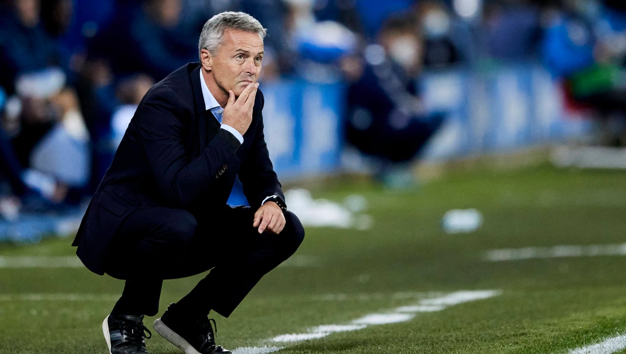 El Zaragoza toma una decisión con Escribá tras el petardazo en la Copa del Rey