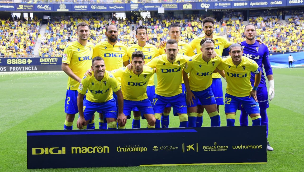El uno a uno de los jugadores del Cádiz frente al Valencia