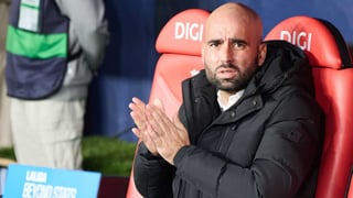 La extraña queja de Claudio Giráldez, que señala al reglamento: "Nos despistó"