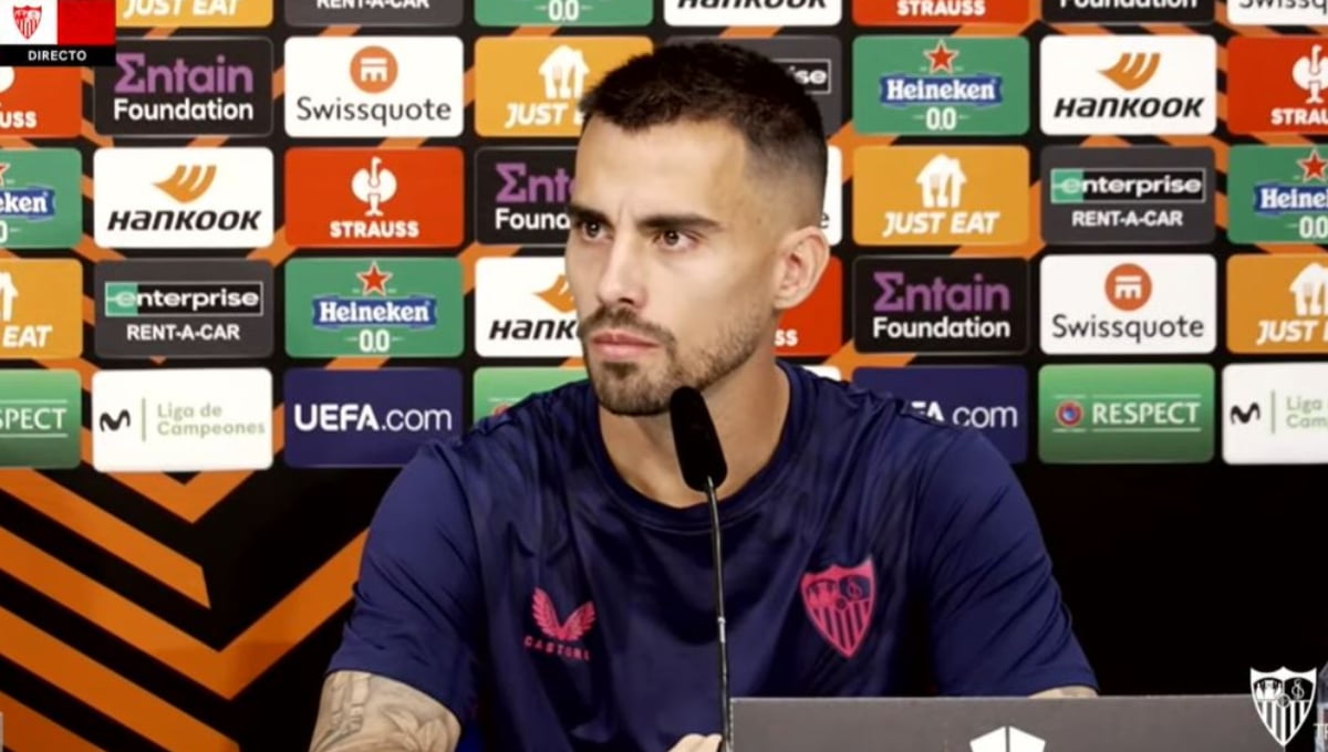 Suso define el sentir del vestuario del Sevilla en una semana de Europa League y derbi