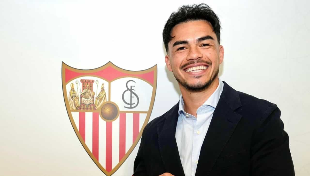 Marcao acepta la oferta y el Sevilla sorprende con Suazo y Alfon