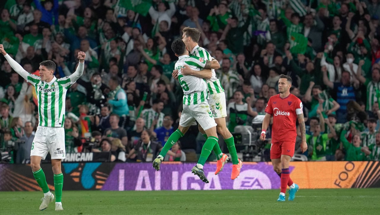 Bartra y Llorente presumen de equipo, pero la bajan al suelo: "No nos interesa ser favoritos"