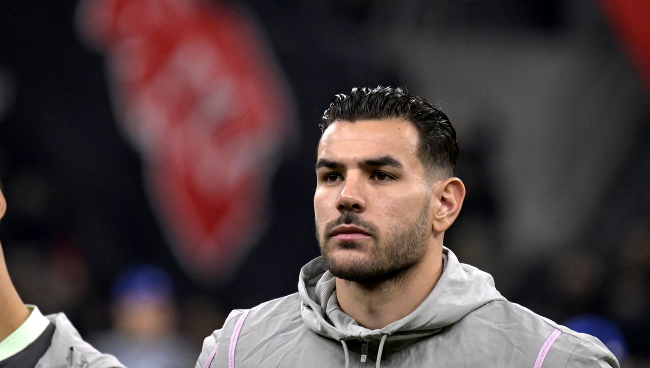 Theo Hernández, señalado 