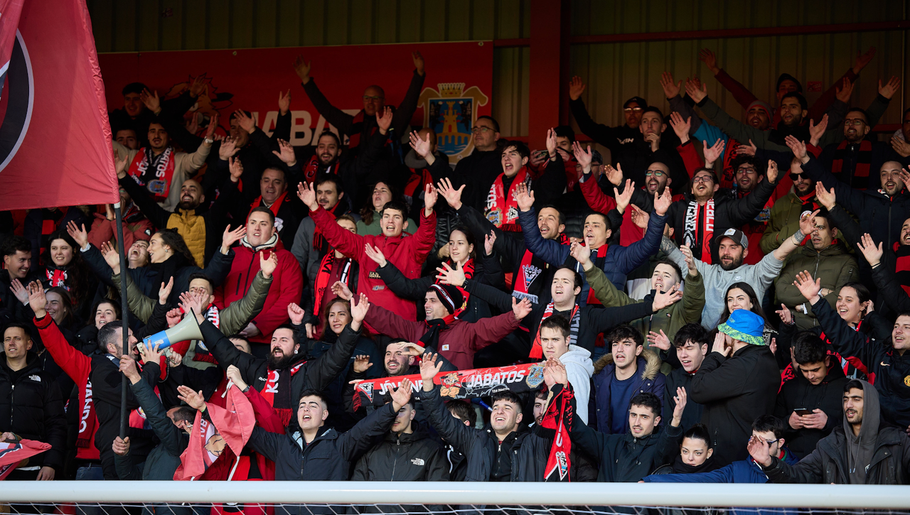 Jornada 27 de LaLiga Hypermotion 2024-25 | Partidos, horarios y dónde ver en TV la segunda división en vivo online