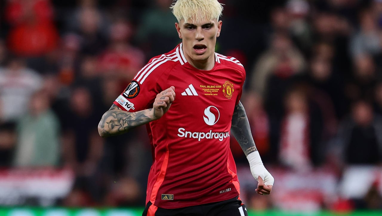 Garnacho, en el punto de mira