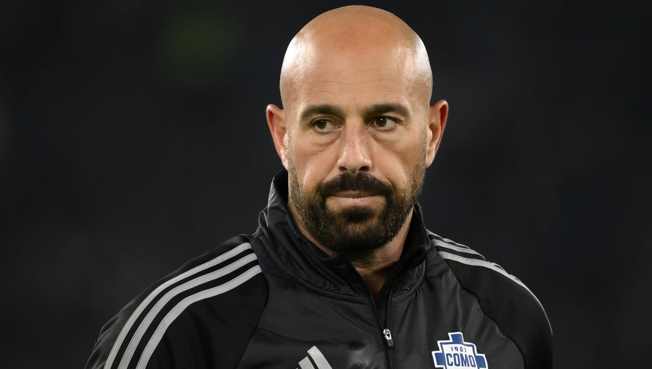 La retirada de Pepe Reina, decisión inminente