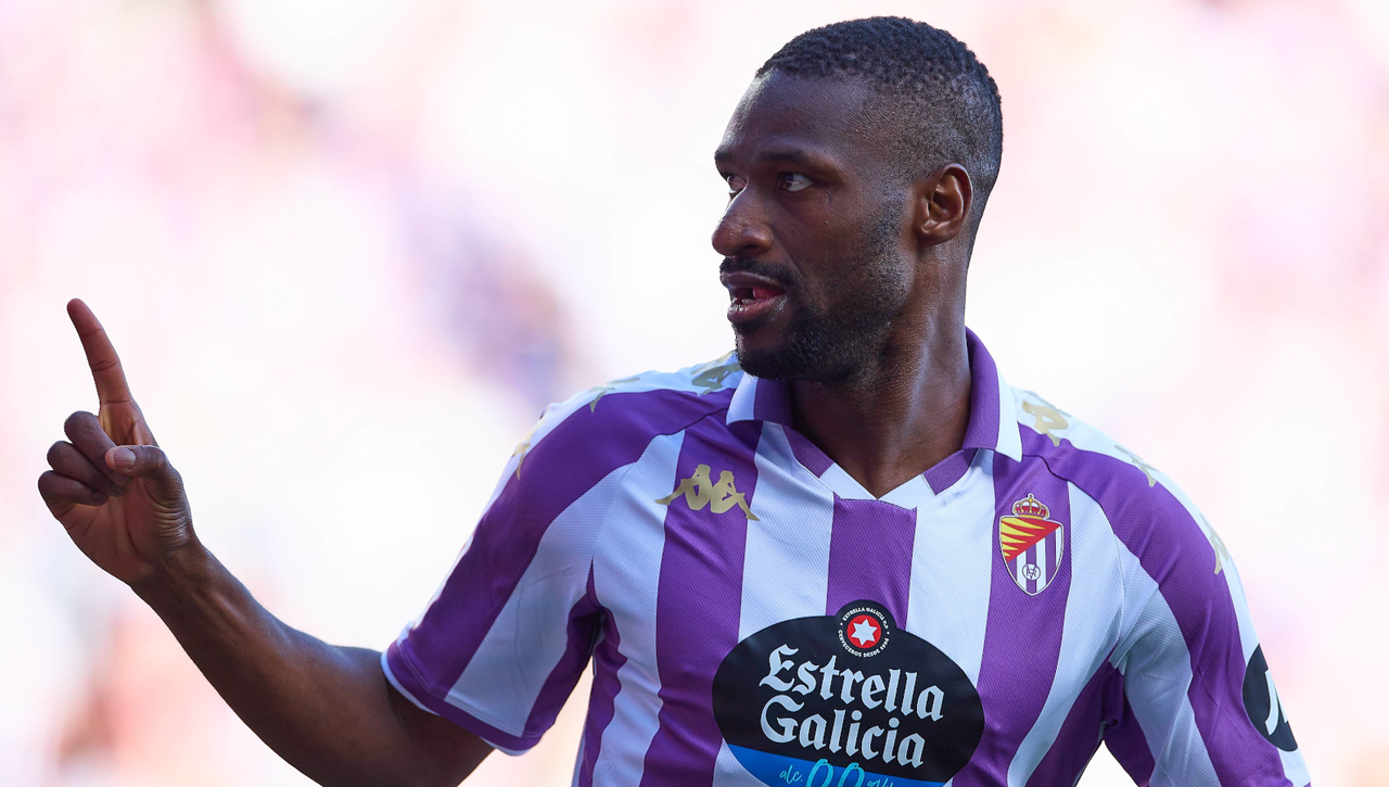 El nuevo entrenador del Valladolid ya tiene problemas