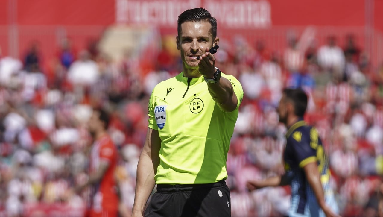 El VAR vuelve a perjudicar al Cádiz