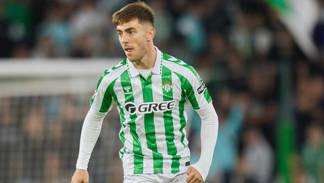 El Celta acelera para llevarse a Iker Losada: la respuesta del Betis