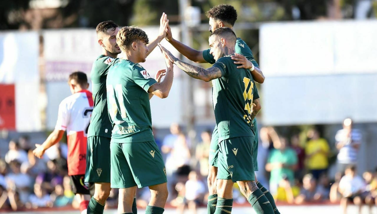 El Cádiz se da un festín en Chiclana