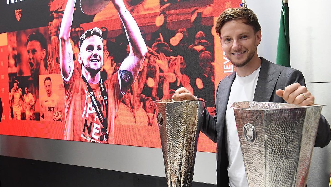 El motivo por el que Rakitic no estuvo en la despedida de Jesús Navas