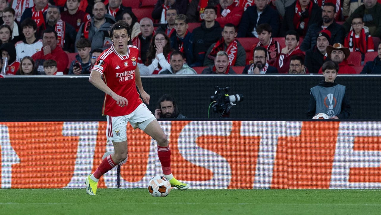 Álvaro Carreras, fichaje encarillado 