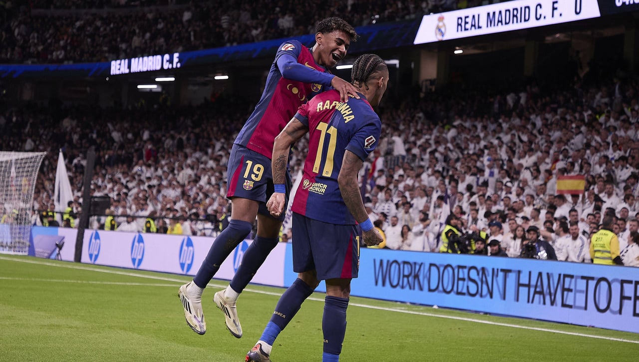 La Policía confirma la detención de tres aficionados por insultos racistas en El Clásico