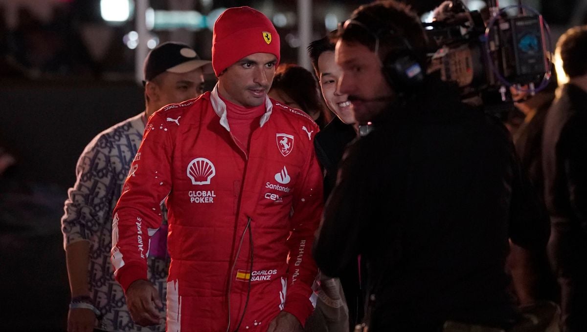 Millonaria demanda por la alcantarilla y el Ferrari de Carlos Sainz en el GP de Las Vegas