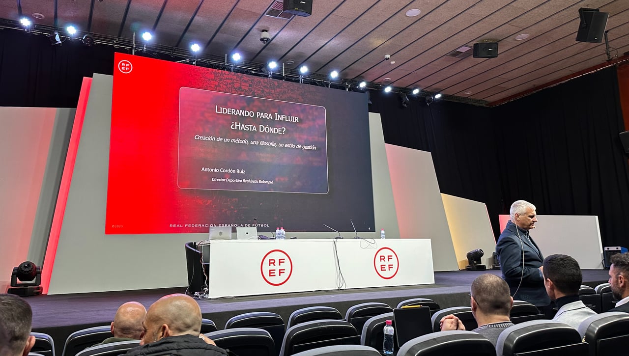 Los planes de futuro de Cordón, cuyo sustituto heredará deberes y encomiendas