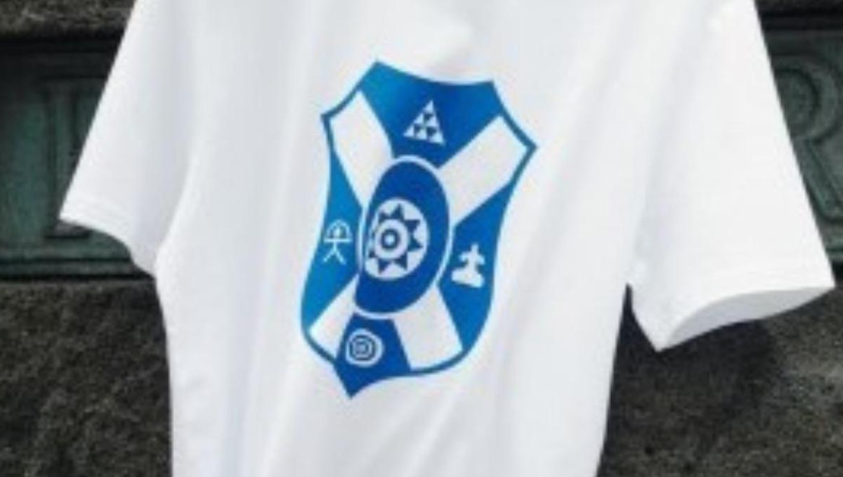 El Tenerife la lía con Almería