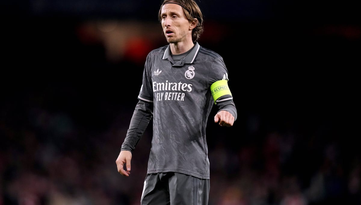 El Barça se ríe de Modric tras su marcha del Real Madrid 