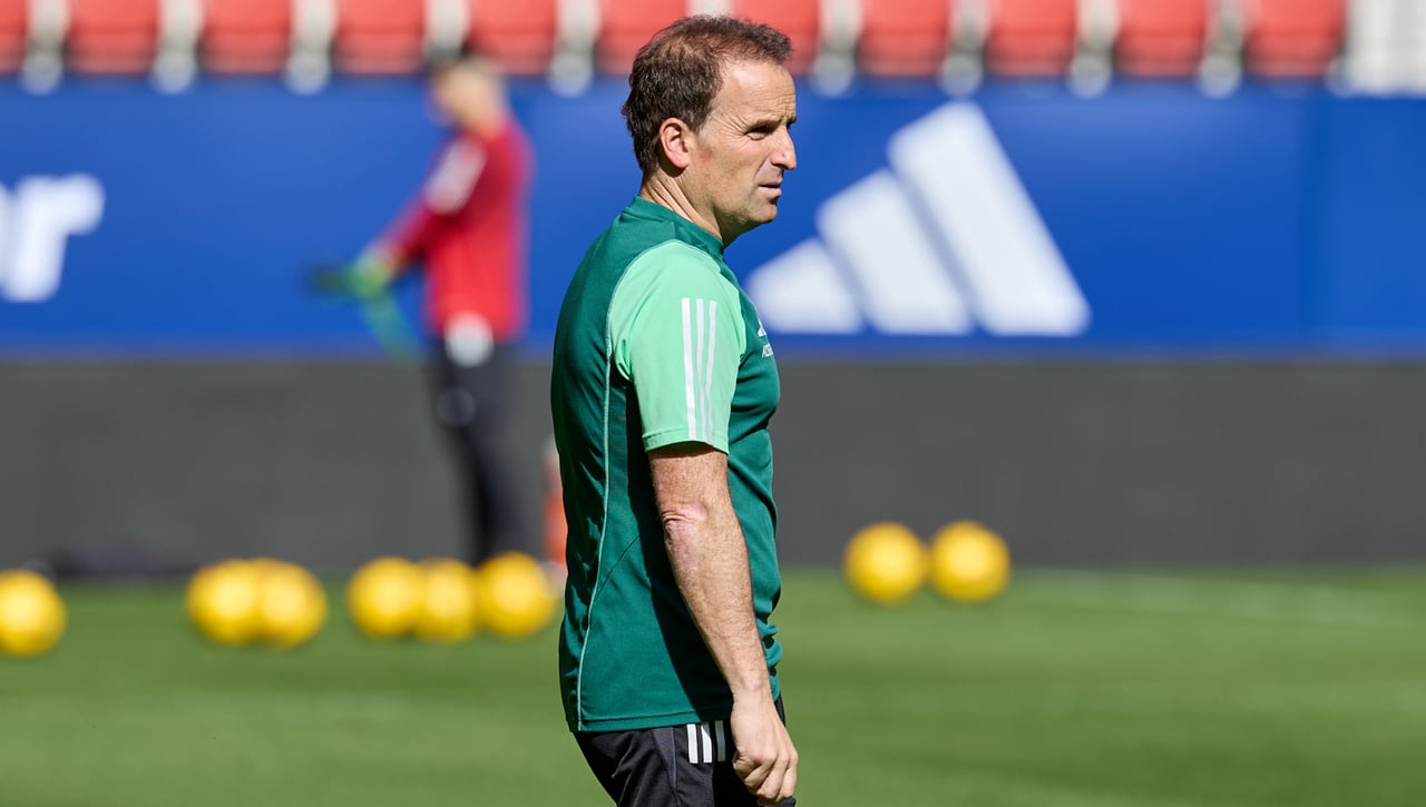 Jagoba Arrasate se apunta a la competición con Valencia y Betis