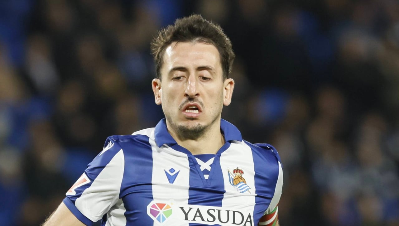 Mikel Oyarzabal se refuerza