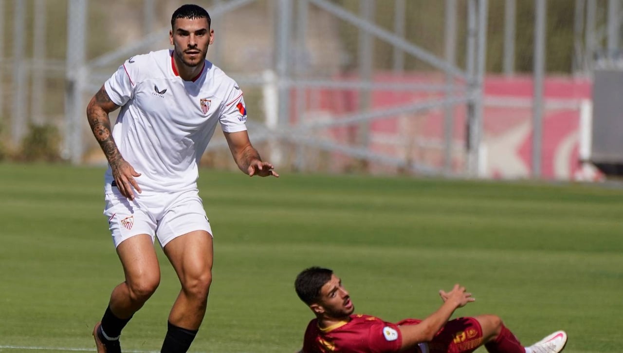 Isaac sigue llamando a la puerta del Sevilla de Mendilibar