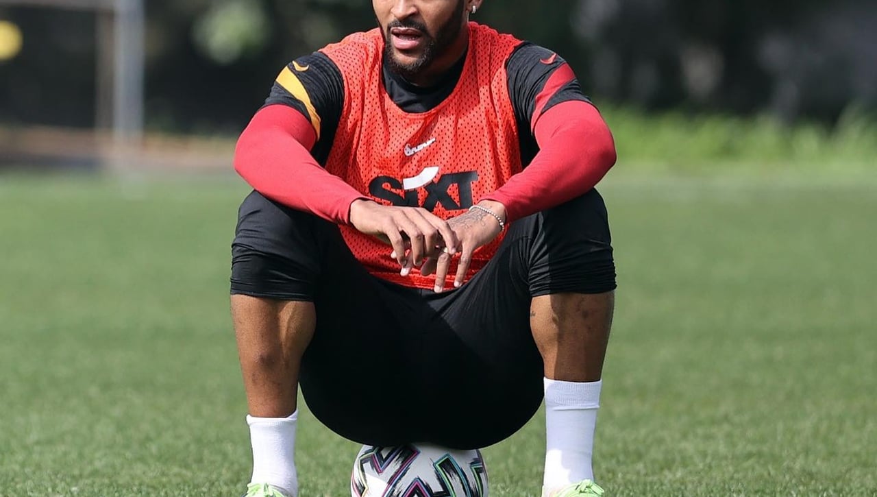 El nuevo técnico del Galatasaray llama a Marcao y éste le confirma su acuerdo con el Sevilla 