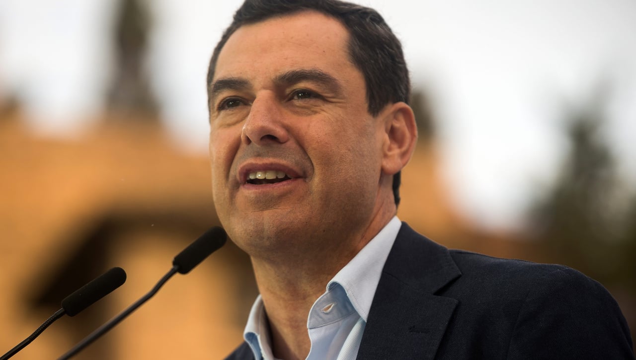 Cabreo monumental por la felicitación de Juanma Moreno al Real Madrid