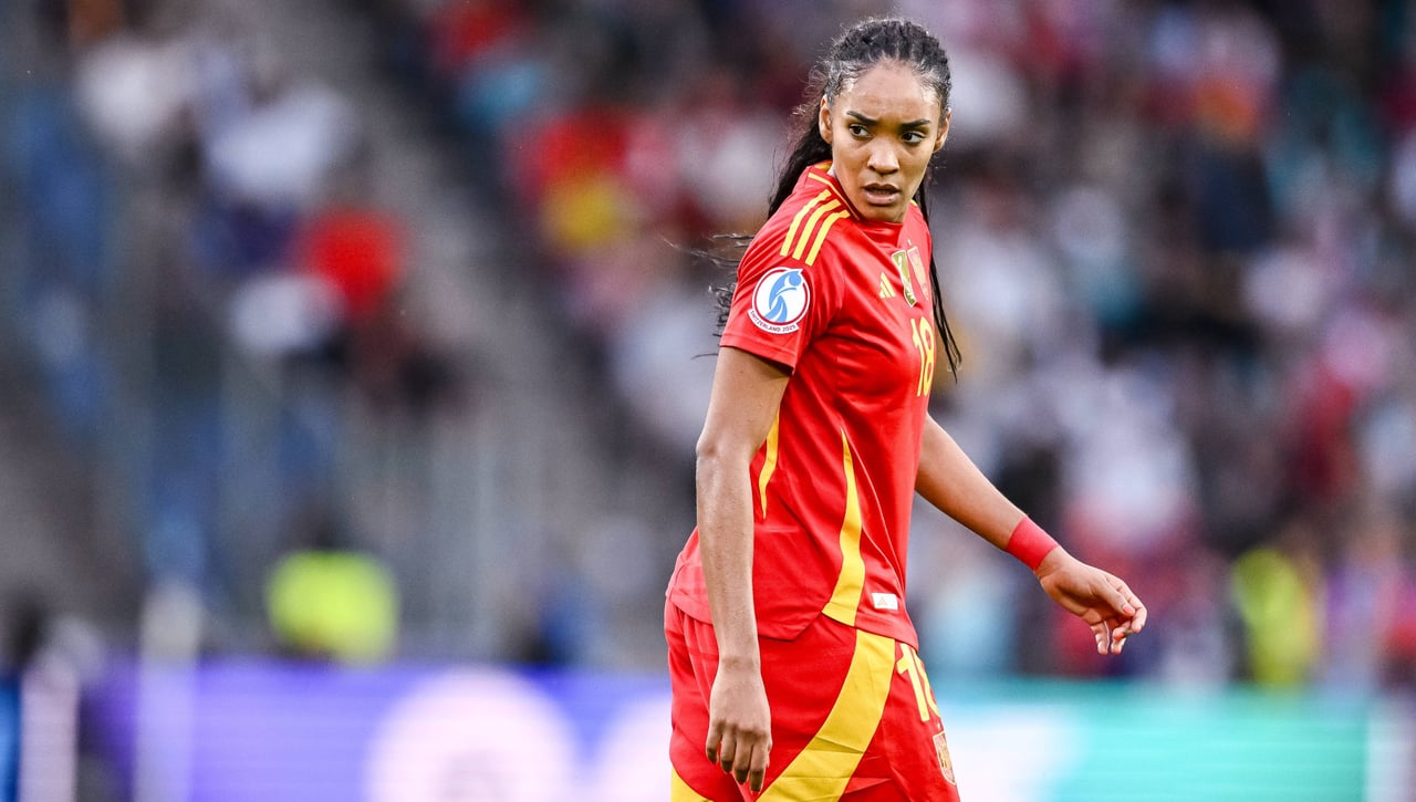 La lesión de Salma Paralluelo deja en vilo a España: ''Para mí hay una agresión''