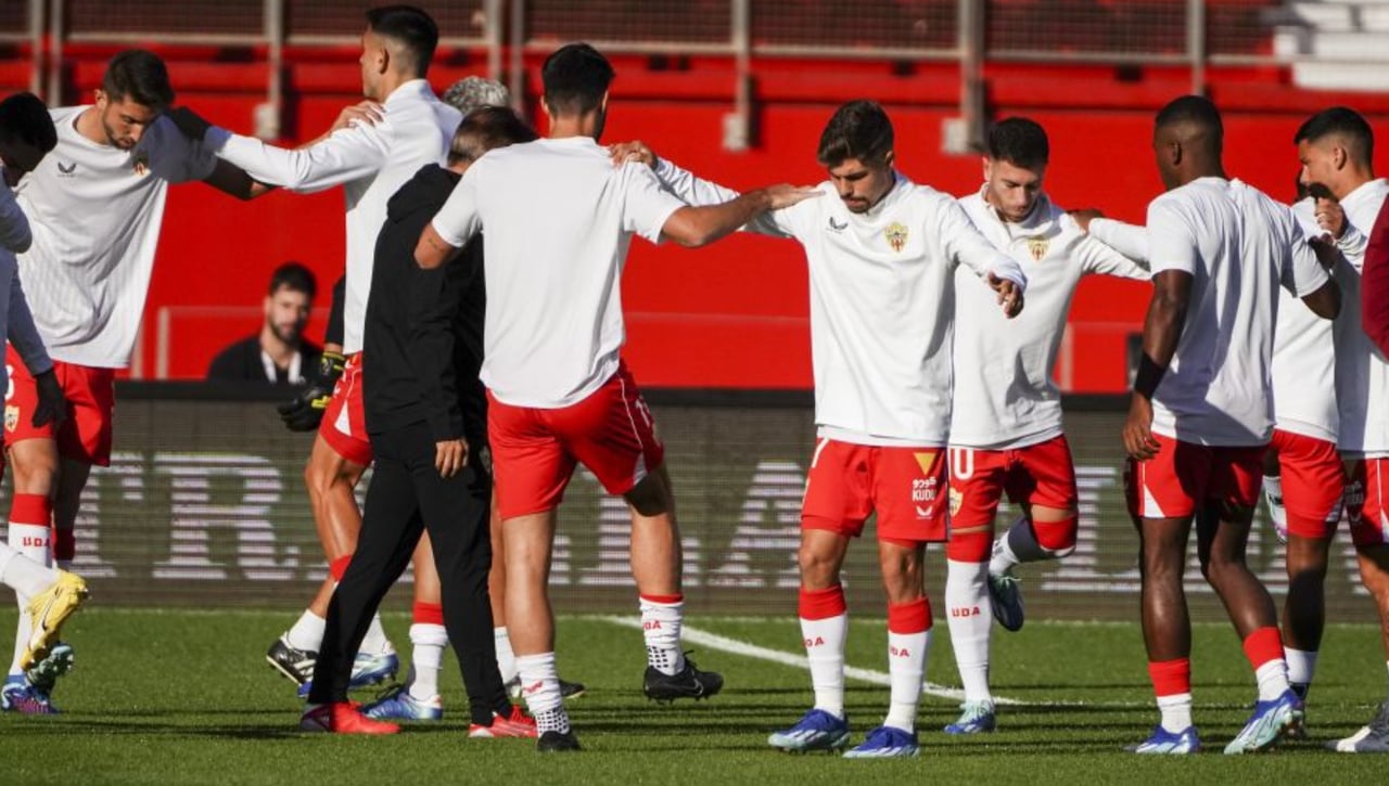 Dos nuevos lesionados en el Almería muy asiduos en la enfermería