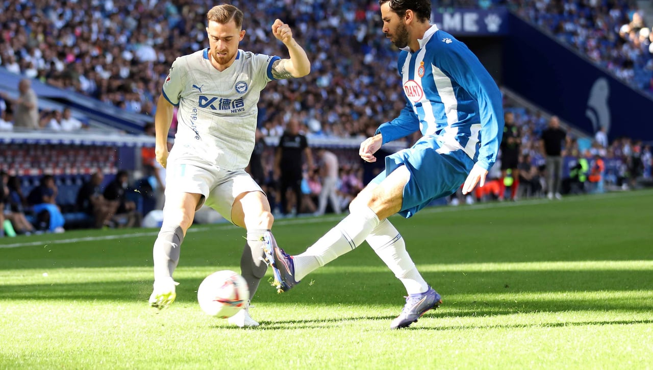 Alavés - Espanyol: horario, canal y dónde ver hoy en TV y online el partido de la jornada 11 de LaLiga