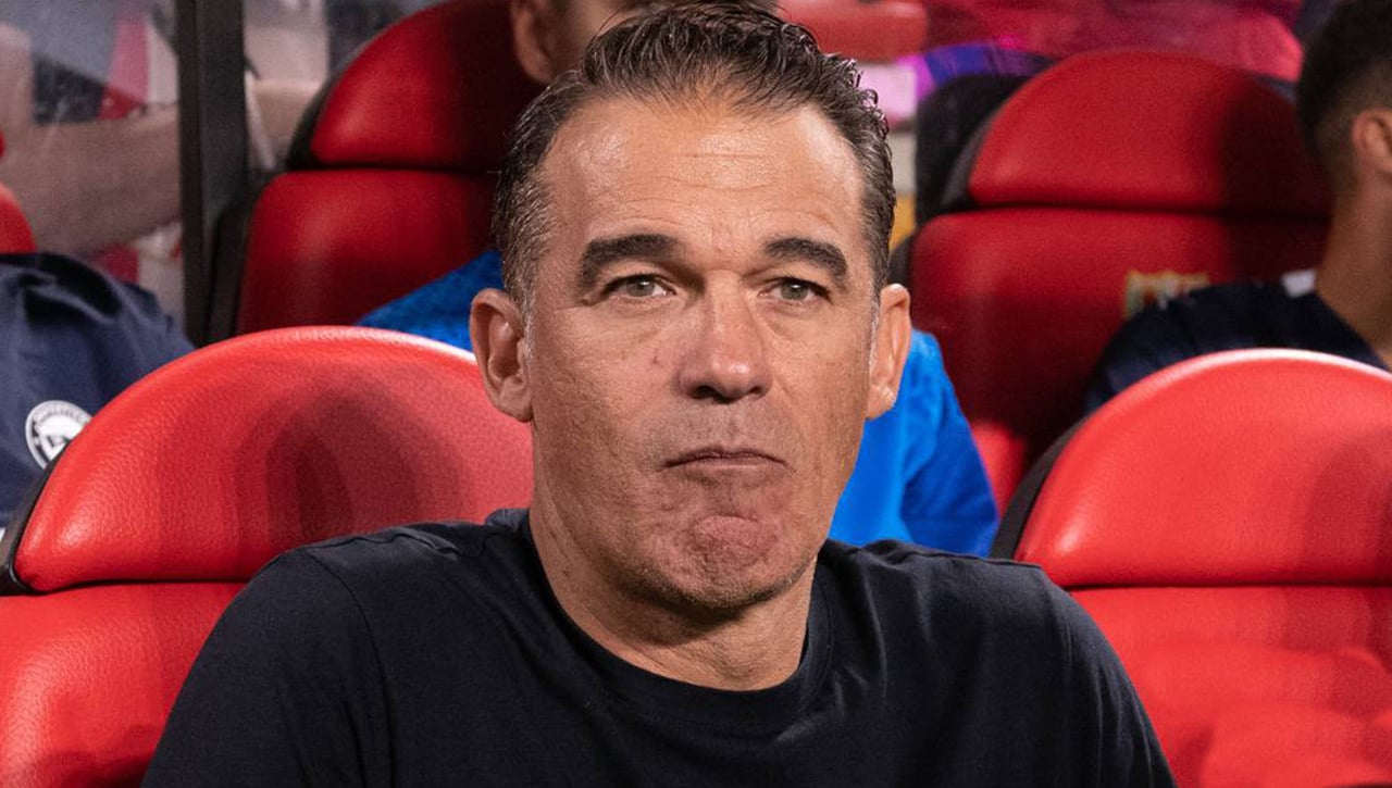 El enfado de Luis García Plaza pese al triunfo en el Alavés-Granada 