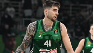 Duro palo para Juancho Hernangómez 