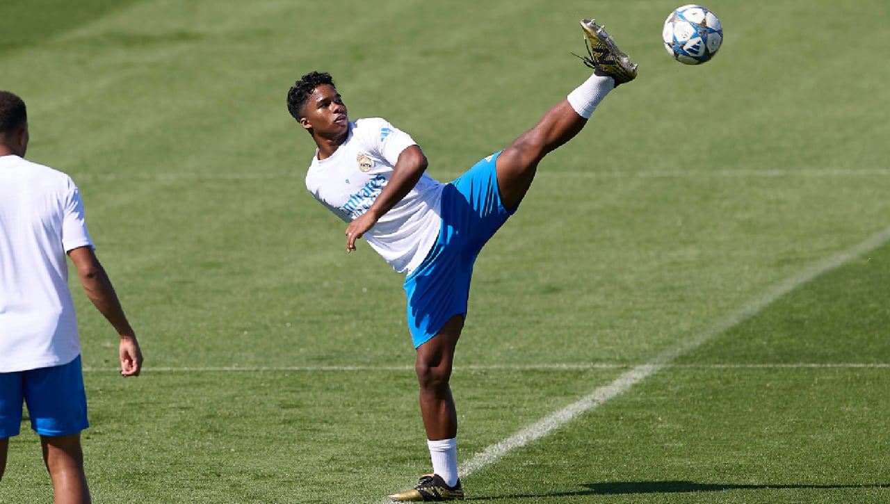 El Chelsea irrumpe para intentar frenar la cesión de Endrick al Lyon