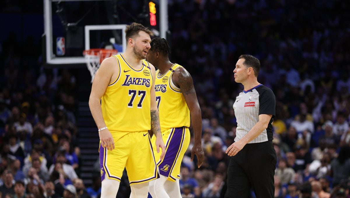 Luka Doncic se hunde y Anthony Davis se ríe