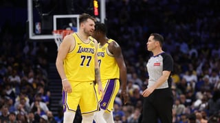 Luka Doncic se hunde y Anthony Davis se ríe