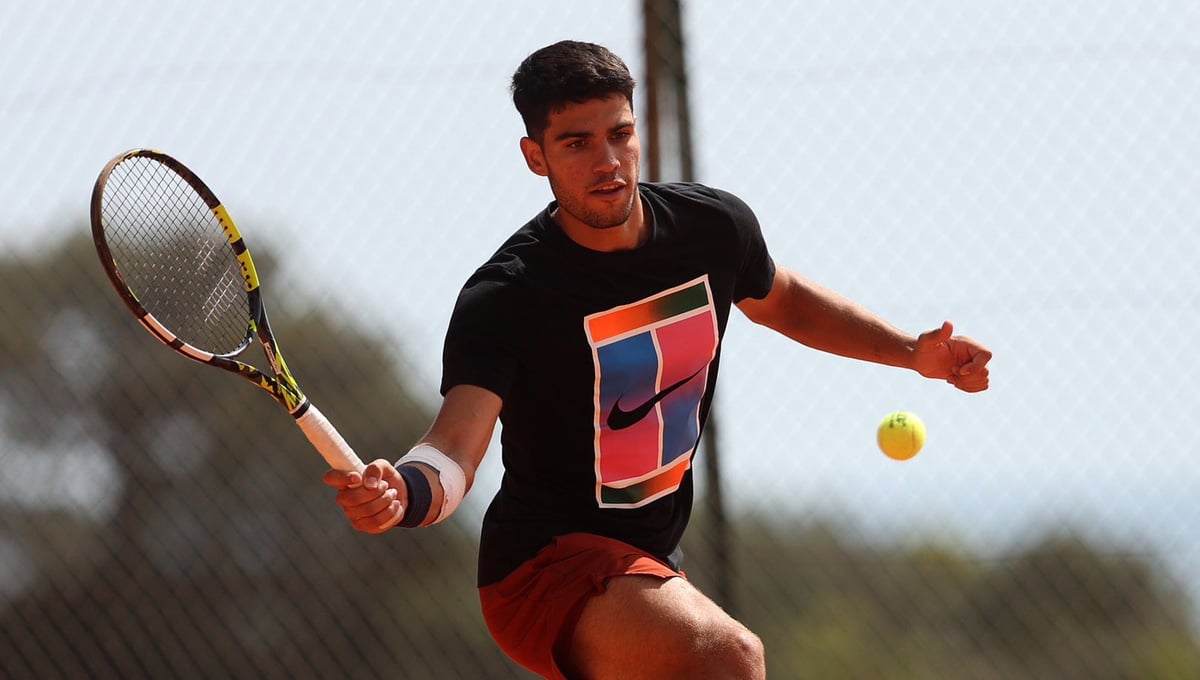 Carlos Alcaraz se mete en un lío