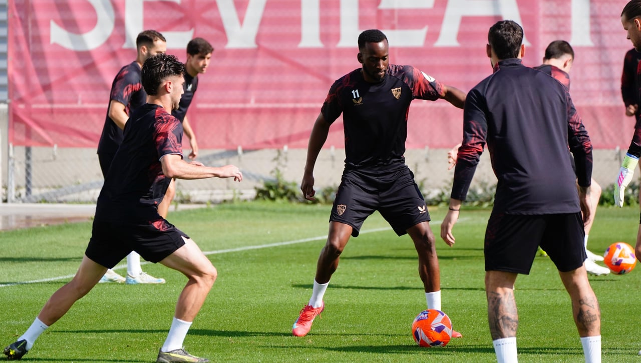 Un guiño desde los despachos al 'rey de la regularidad'