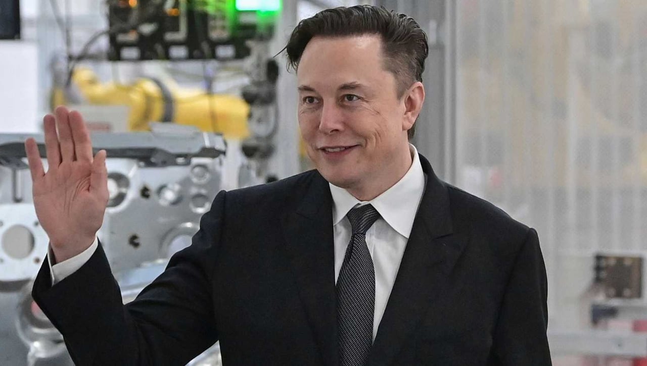 Tras comprar Twitter, ¿Elon Musk piensa en el Manchester United?