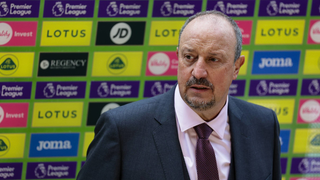 Rafa Benítez da explicaciones sobre la Selección española