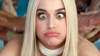 Katy Perry la lía en Formentera